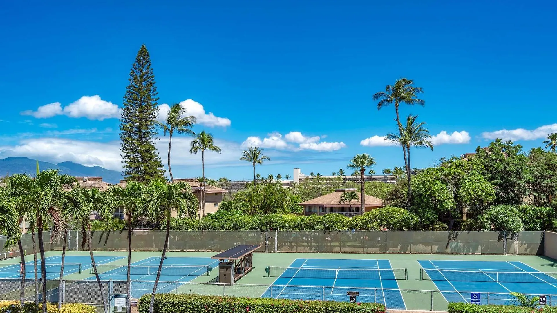 Kamaole Sands 4-407 Wailea